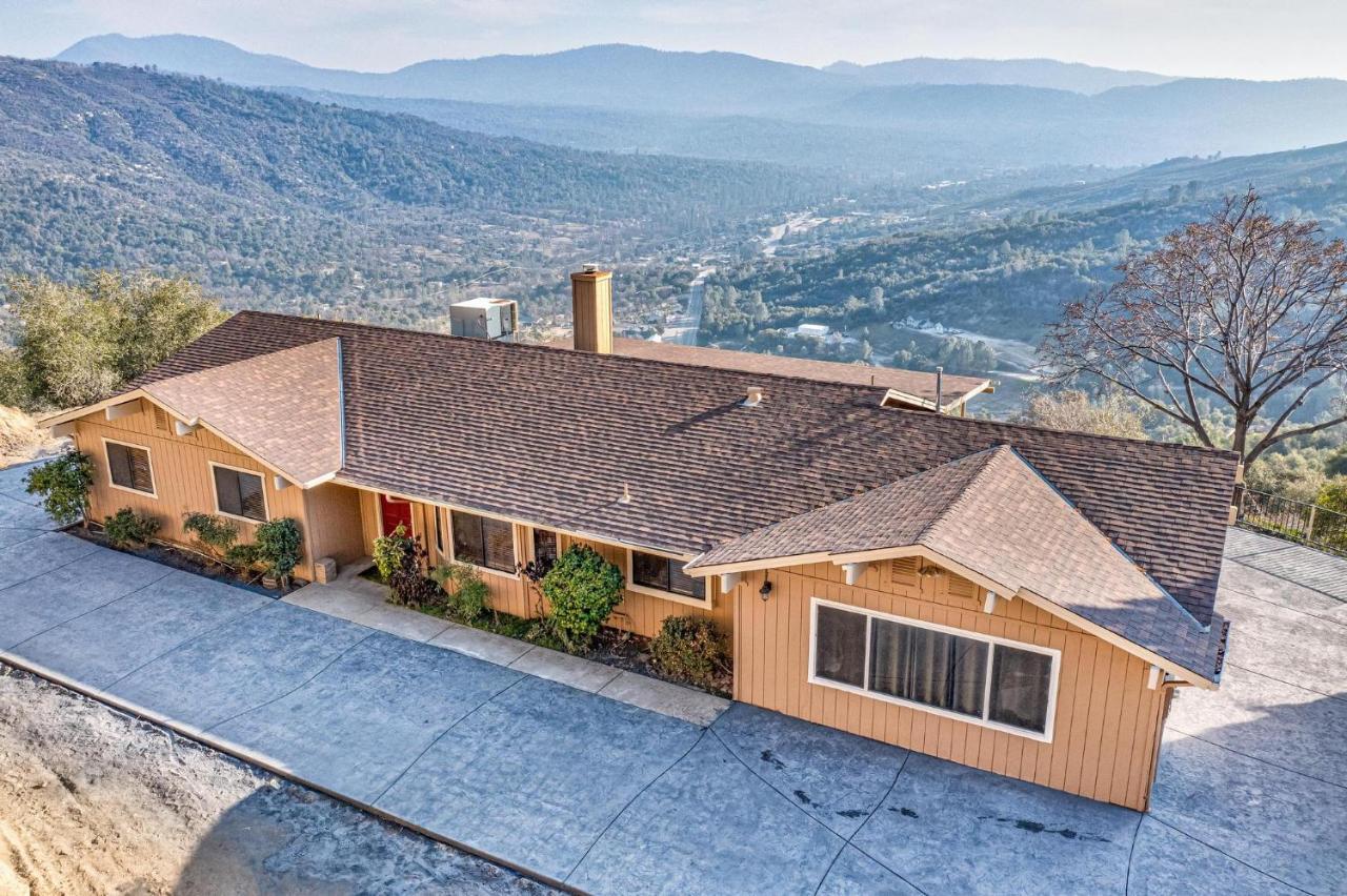 Mountain Trail Lodge And Vacation Rentals Oakhurst Exterior foto